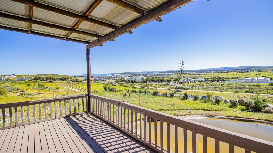 5 Bedroom Property for Sale in Long Acres Country Estate Western Cape